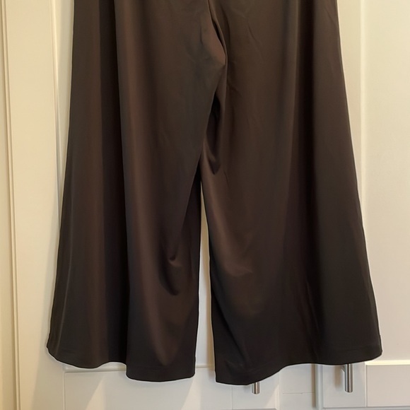 BOB MACKIE PULL ON KNIT GAUCHO PANTS SIZE XS - Picture 13 of 15